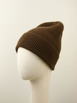 Шапка вязаная "Прогулка с корги", 100% шерсть ягнёнка, цвет американо.