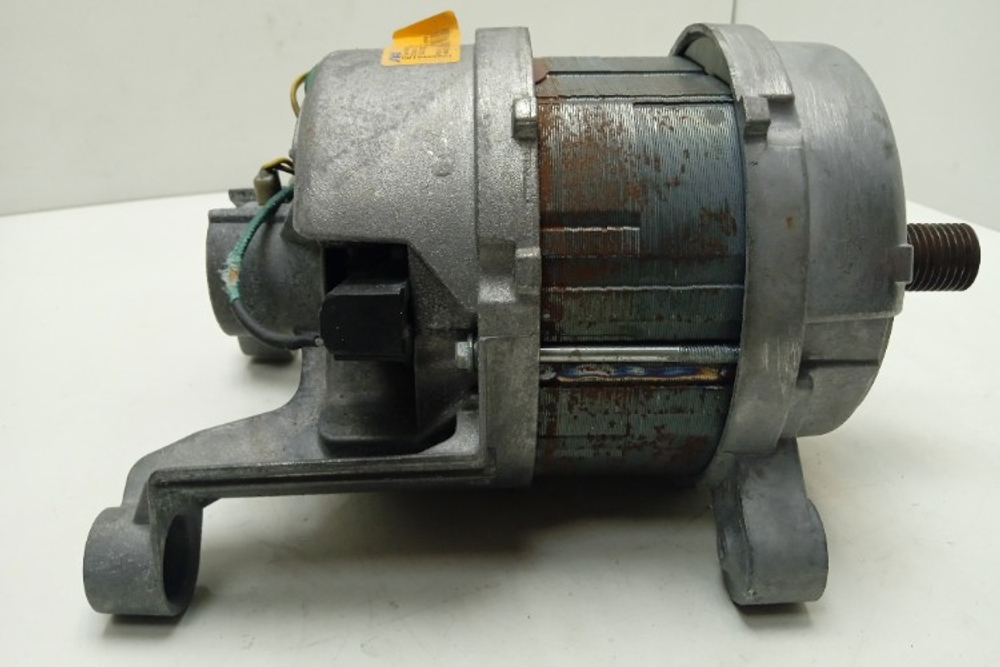 EWS10470W кт141 Двигатель для стиральной машины Electrolux EWS10470W б/у