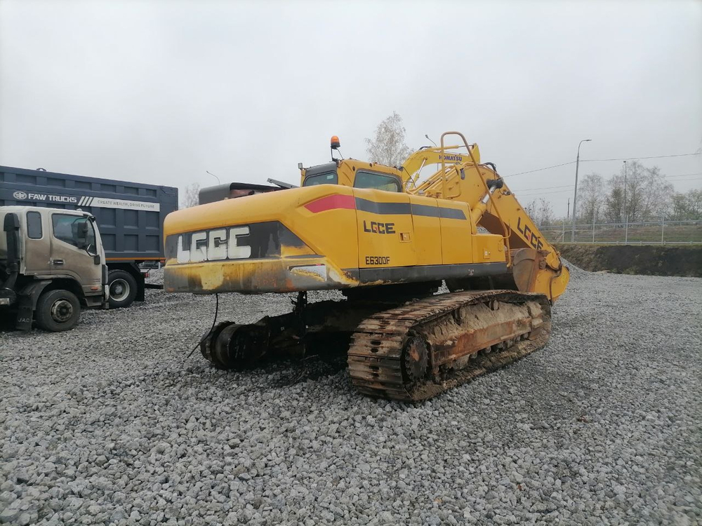 LGCE E6300 Экскаватор E6300F (Дизельный, 7,8 л, 253 л.с., АТ)
