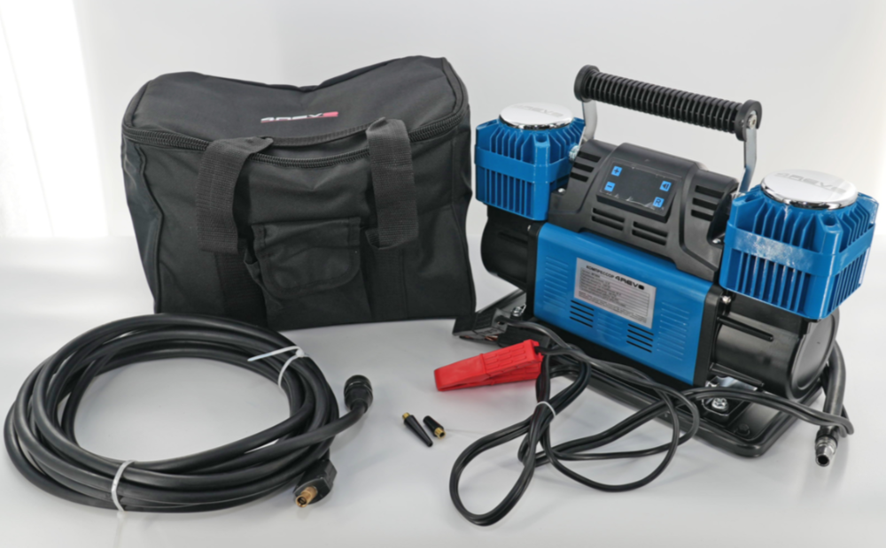 Компрессор 4REVO, 300л/мин (цифровой манометр)