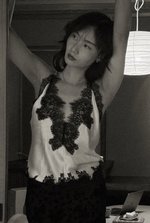 Топ с кружевными вставками