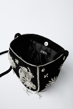 ZARA СУМКА С ДЕКОРАТИВНЫМИ ДЕТАЛЯМИ, ЧЕРНЫЙ