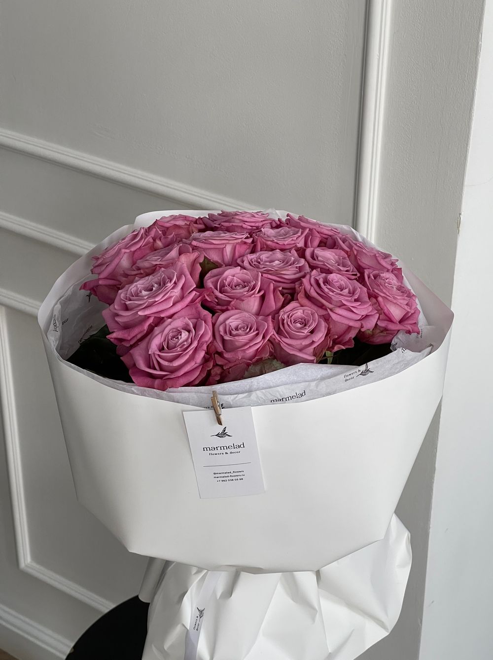 Букет из фиолетовых роз 17шт