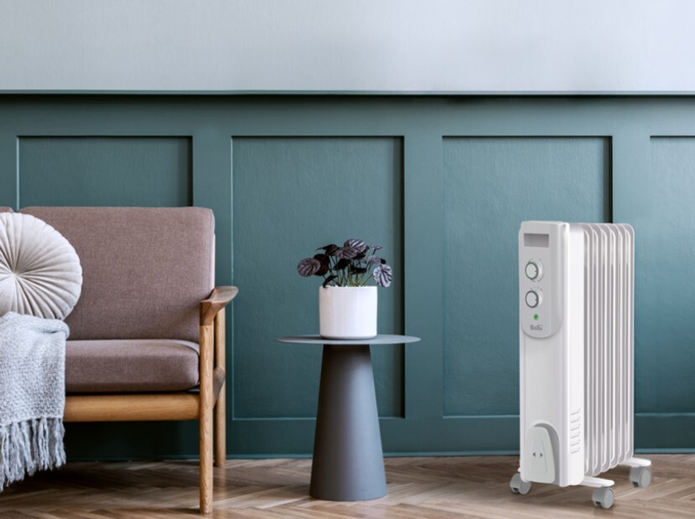 Масляный радиатор Ballu Explorer BOH/EX-07, 7 секций