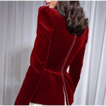 Бархатное платье с плиссированной юбкой