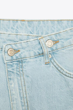 ZARА ДЖИНСОВЫЕ ШОРТЫ-БЕРМУДЫ MOM FIT TRF С ЗАВЫШЕННОЙ ТАЛИЕЙ, ГОЛУБОЙ