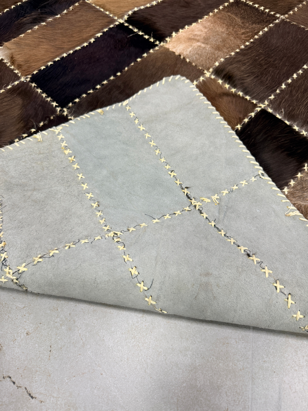 Ковер овальный натуральный Телячья шкура , 200х150