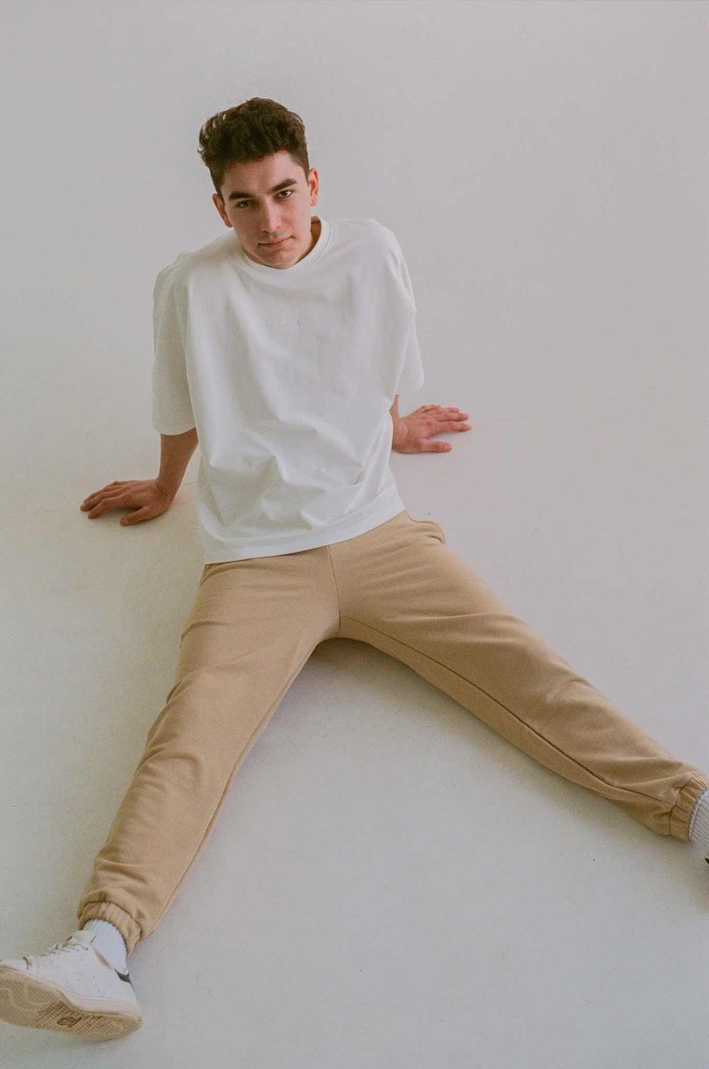 Футболка ONE TWO "T-SHIRT LOGO" Портовый туман