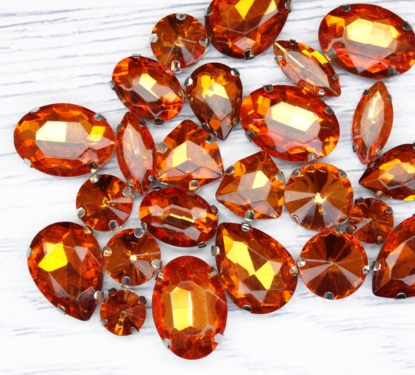 МФ-17 Хрустальные стразы в металлических цапах, форма страз: МИКС, цвет: Оранжевый, 10 шт/упак.