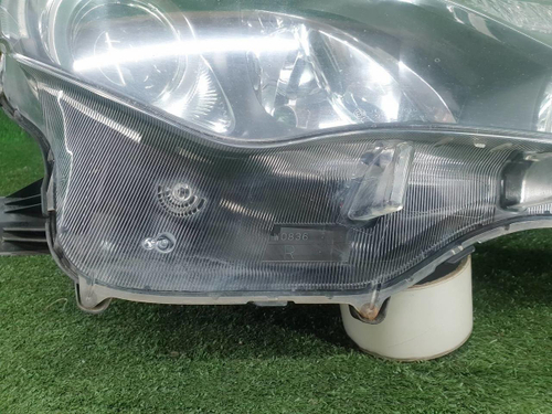 Фара правая Toyota Rav 4 CA40 (2012-2015) ксенон