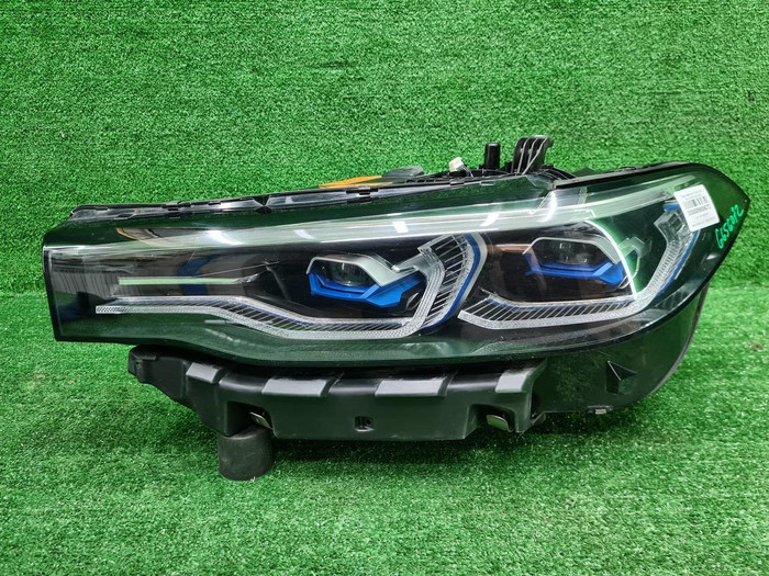 Фара левая BMW X7 G07 (2019-2022) Laser Light
