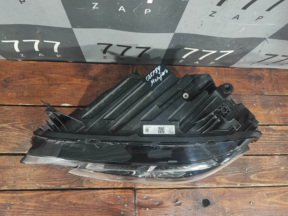 Фара левая Geely Monjaro 21-нв Б/У Оригинал 8895000744