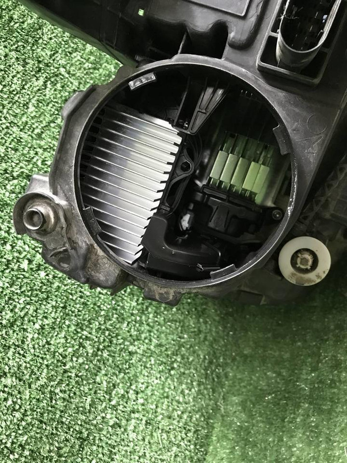 Фара левая Mercedes GLE V167 (18-24) Multibeam LED