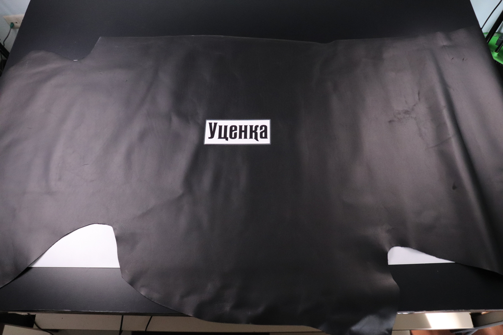 Уценка: 1,4-1,6 Кожа Краст Коди плюс черный к/к 206 дм²