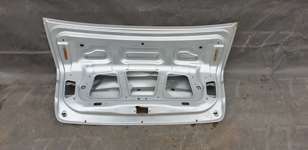 Крышка багажника LADA Vesta 15-21 Б/У Оригинал 8450039387