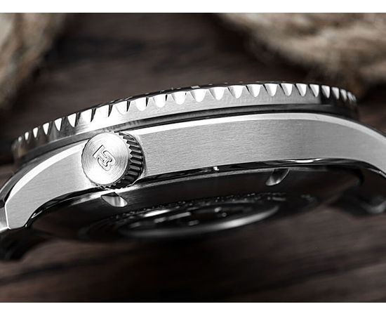 Швейцарские тактические часы Traser P67 Diver Black 109376