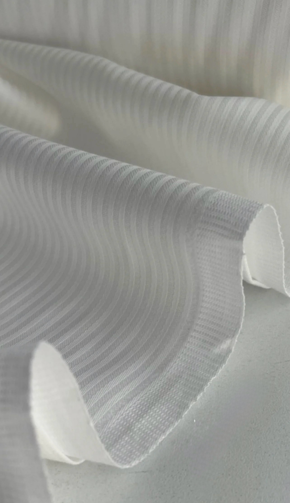 Страйп Сатин «Белый»