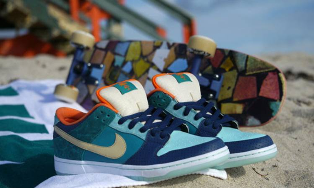 Кроссовки Nike Dunk Sb Mia Skate Shop