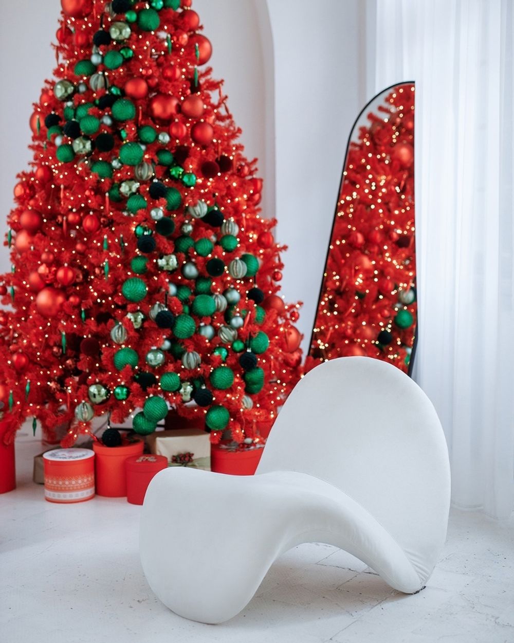 Искусственная красная елка «Огненная» (пвх) 180 см / 1.8 м