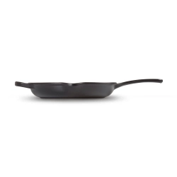 Le Creuset Сковорода чугунная 23см черная.