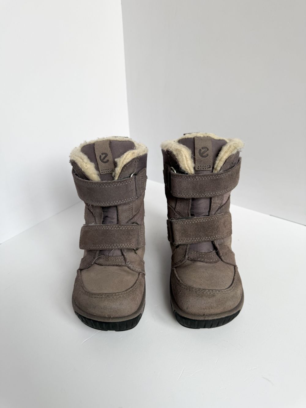 Замшевые ботинки Ecco, 25