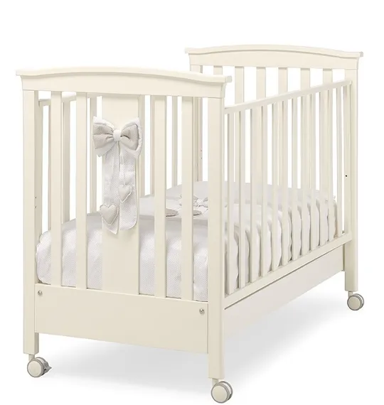 Детская кроватка на колесах Erbesi Lilli Ivory