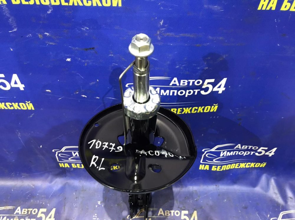 Стойка задняя левая TOYOTA HARRIER 2000-2003