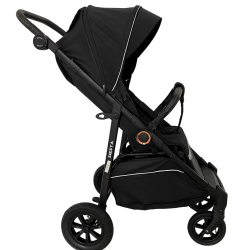 Прогулочная коляска Luxmom V1 черный цвет