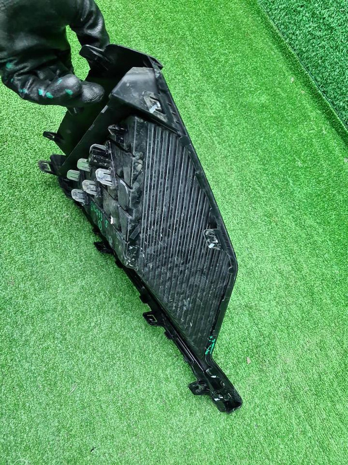 Накладка ПТФ правая Changan Uni-V (2022-н.в.)