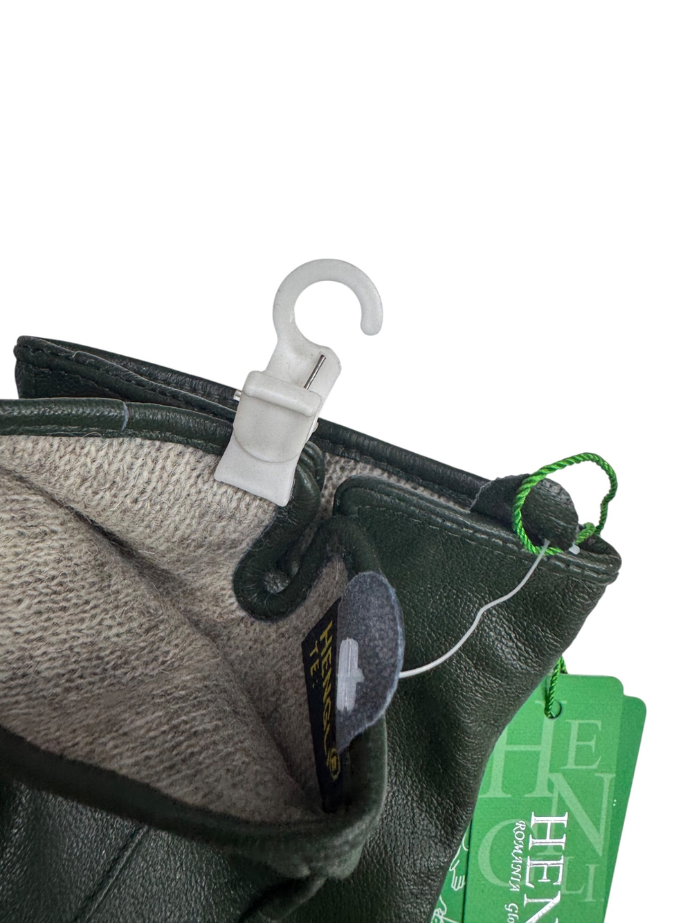 Перчатки. Женские. Материал верха: Кожаные. Подклад: Трикотаж-шерсть. Очень мягкие. 5 шт в упаковке.