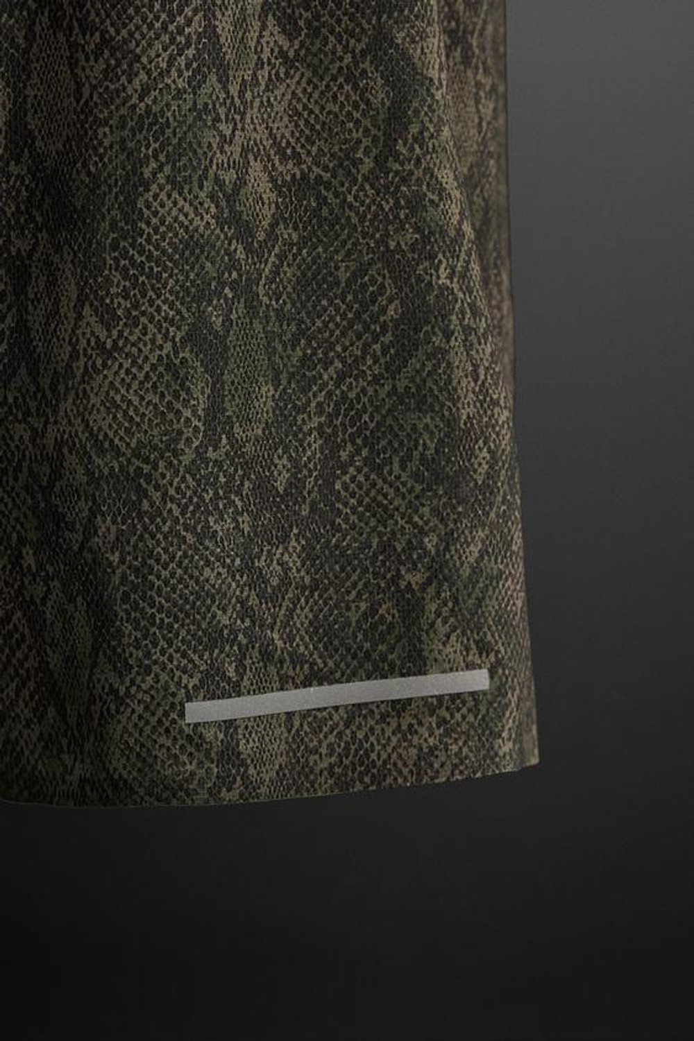 ZARA ШОРТЫ С АНИМАЛИСТИЧНЫМ ПРИНТОМ, ОТТЕНКИ ЗЕЛЕНОГО