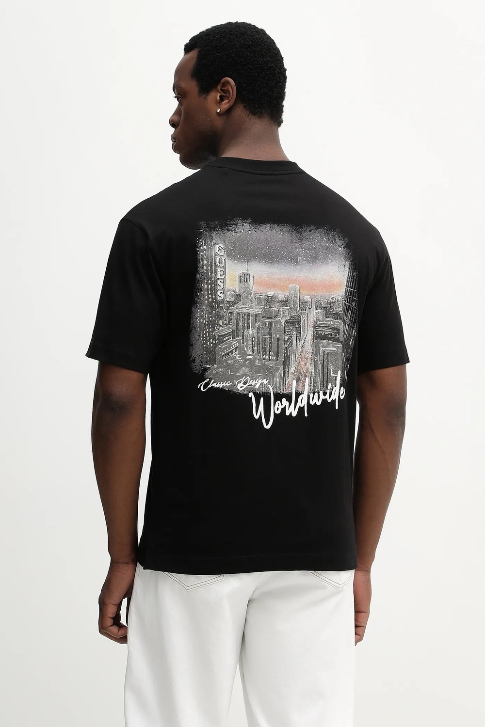 Футболка мужская GUESS