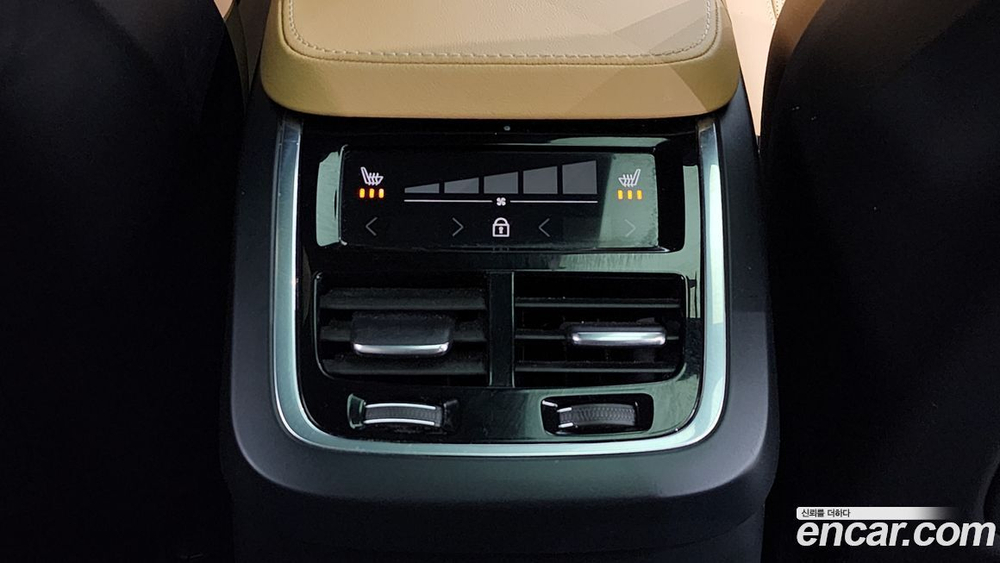 Volvo XC90 2 Generation T8 Ultimate Bright Hybrid (05.2022)