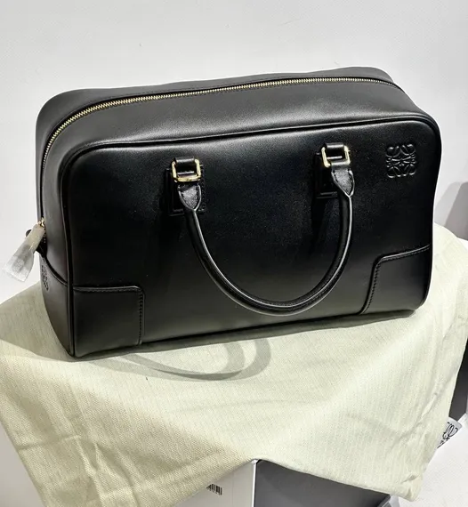 Сумка LOEWE Amazona 28 из телячьей кожи наппа