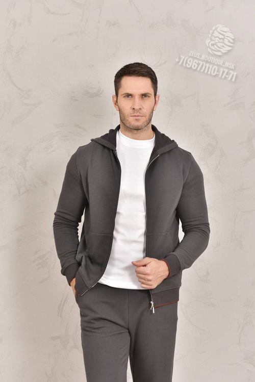 Летний спортивный костюм Loro Piana