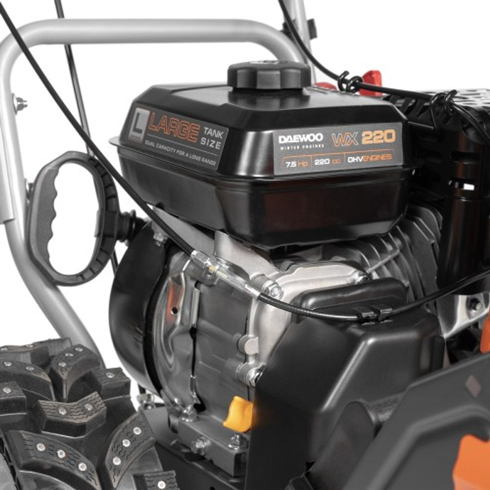 Снегоуборщик бензиновый 7.5 л.с DAEWOO S 6560