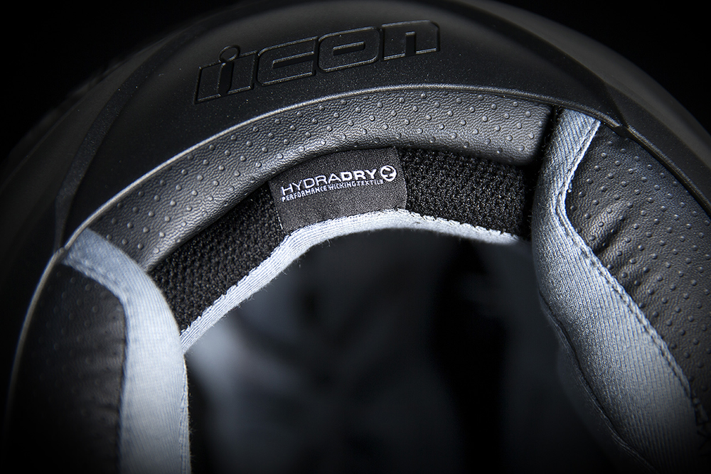 Мотошлем - ICON AIRMADA MISCREANT (белый)