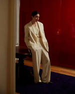 Брюки с регулируемым хлястиком из шерсти белый шоколад