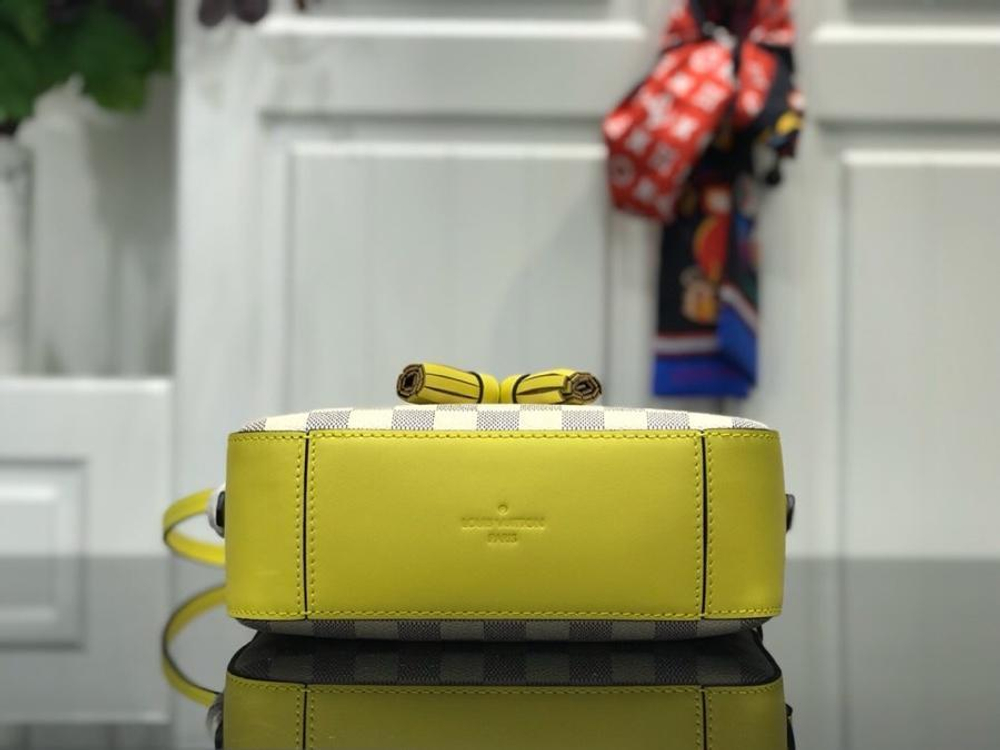 Louis Vuitton Saintonge