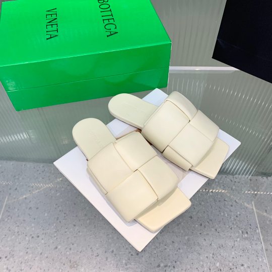 Bottega Veneta Patch Flat Mule