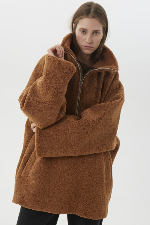 Джинсы-трубы, white