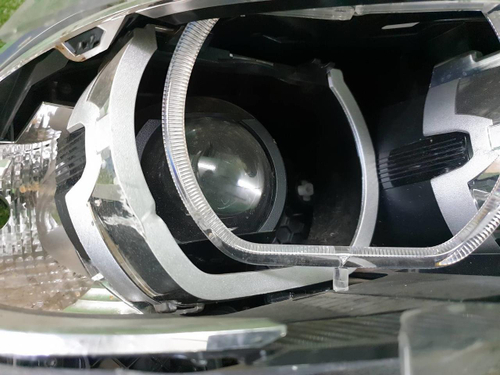 Битая Фара правая BMW 5er G30 (2017-2020) LED