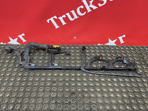 Проводка форсунок двигателя MX13 2018 год.