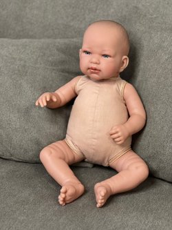 Кукла Llorens виниловая 44см Tino (84439)