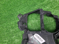 Кронштейн ПТФ правый Lexus RX 4 (2015-2019)