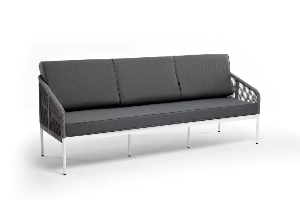 "Канны" диван 3-местный плетеный из роупа, каркас алюминий белый муар, роуп светло-серый круглый, ткань серая 017