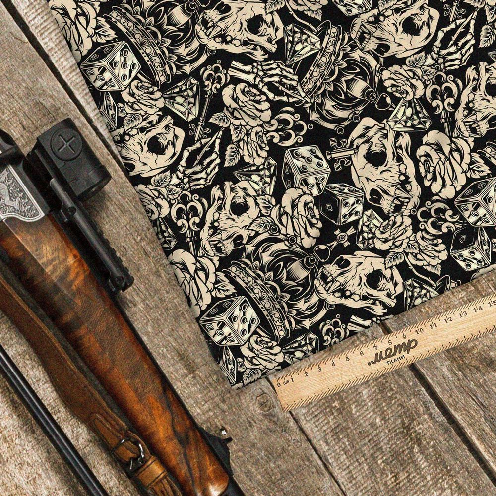 Ткань оксфорд 210 чёрно-белые кости, розы, бриллианты и короны