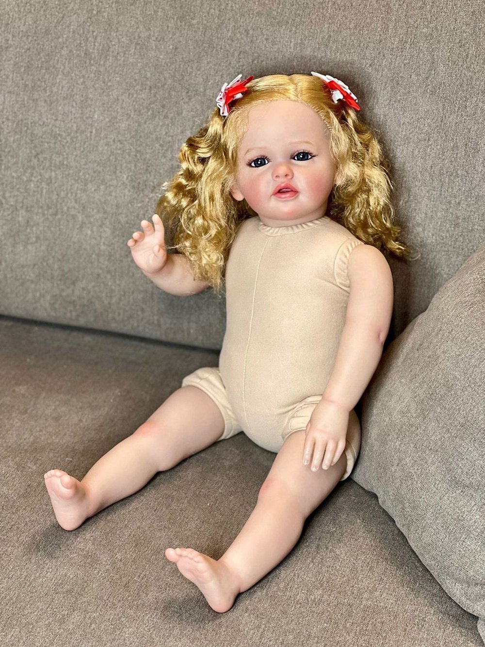 Кукла Реборн мягконабивная 60см в пакете (FA-176)