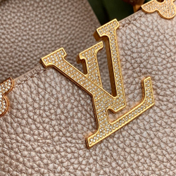 Louis Vuitton Capucines Nano