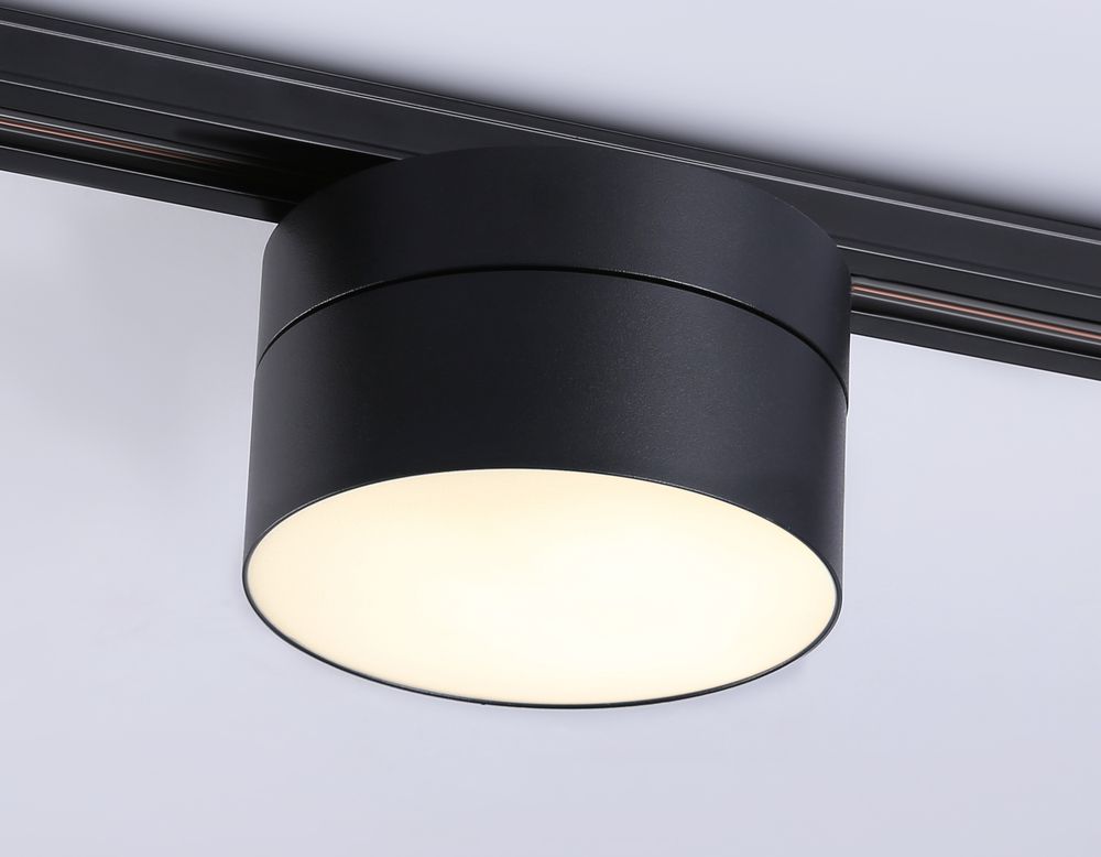 Ambrella Трековый однофазный светодиодный светильник Track System GL6877